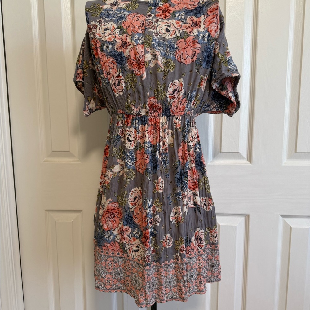 Angie Floral Mini Dress in Gray with Coral and Navy elastic high waist. S - Picture 6 of 7